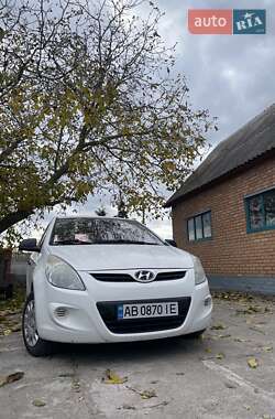 Хэтчбек Hyundai i20 2011 в Виннице