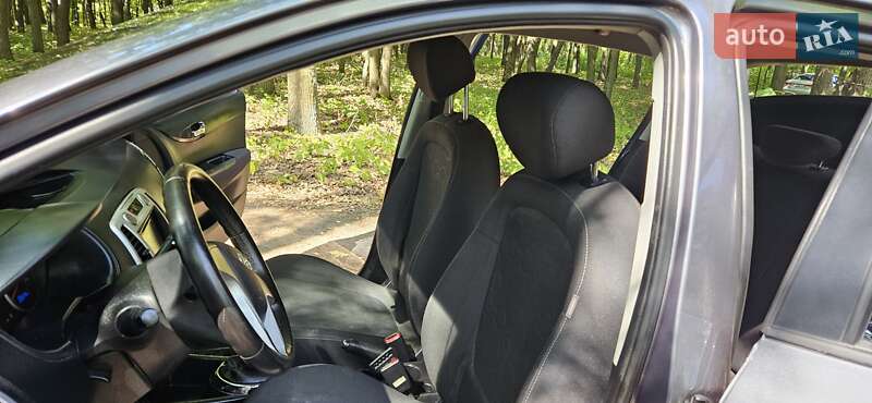 Хетчбек Hyundai i20 2011 в Лубнах