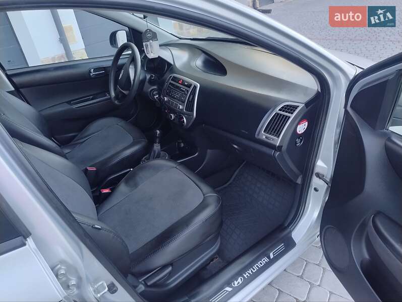 Хетчбек Hyundai i20 2013 в Тернополі