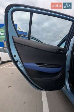 Хетчбек Hyundai i20 2010 в 