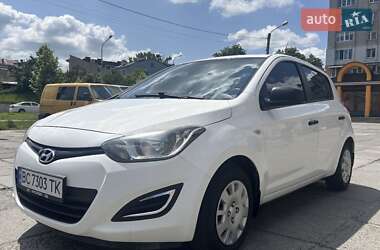Хэтчбек Hyundai i20 2014 в 