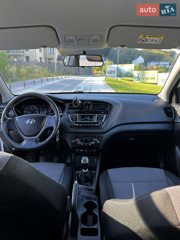 Хетчбек Hyundai i20 2016 в Львові
