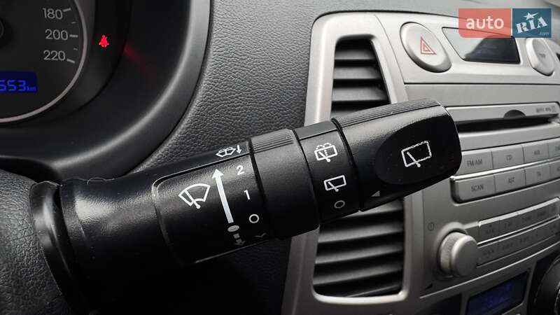 Хэтчбек Hyundai i20 2011 в Чернигове