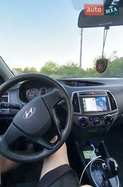 Хэтчбек Hyundai i20 2013 в 
