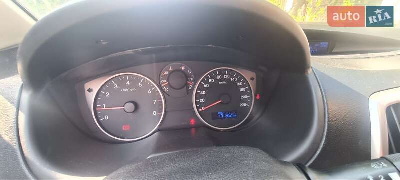 Хетчбек Hyundai i20 2012 в Могилів-Подільському