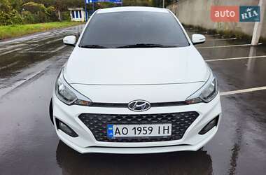 Хетчбек Hyundai i20 2019 в Ужгороді