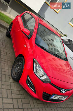 Хетчбек Hyundai i20 2014 в Львові