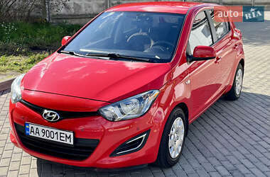Хэтчбек Hyundai i20 2014 в 