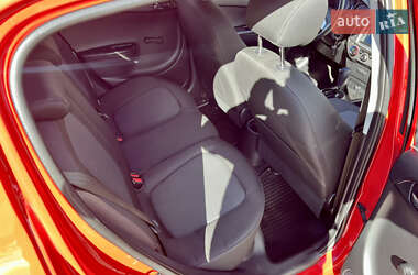 Хэтчбек Hyundai i20 2014 в 