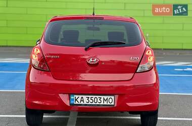 Хэтчбек Hyundai i20 2014 в 