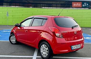Хэтчбек Hyundai i20 2014 в 