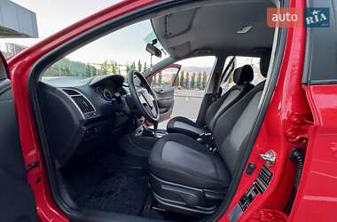 Хэтчбек Hyundai i20 2014 в 