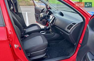 Хэтчбек Hyundai i20 2014 в 
