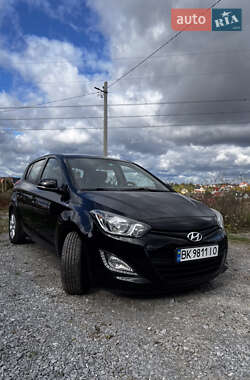 Хэтчбек Hyundai i20 2013 в Ровно