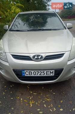 Хэтчбек Hyundai i20 2011 в Прилуках