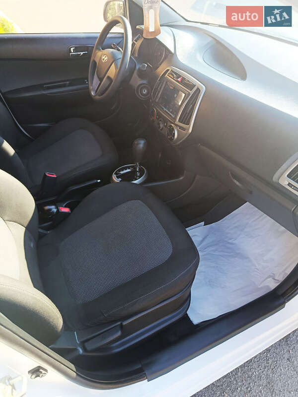 Хетчбек Hyundai i20 2013 в Одесі фото 26 Хетчбек Hyundai i20 2013 в Одесі