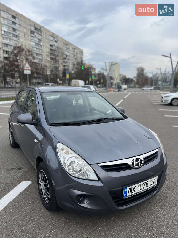 Хетчбек Hyundai i20 2008 в Харкові