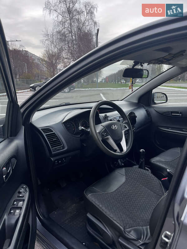 Хетчбек Hyundai i20 2008 в Харкові