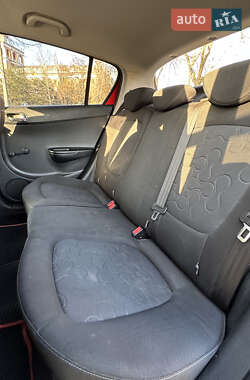 Хетчбек Hyundai i20 2011 в Миколаєві