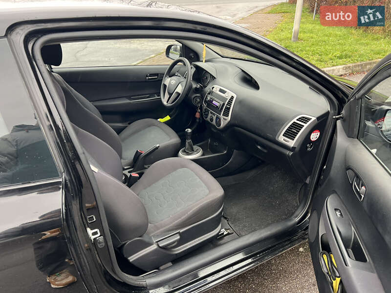 Хэтчбек Hyundai i20 2010 в Коломые