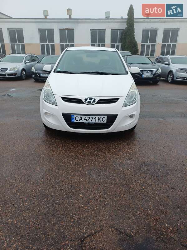 Hyundai i20 2011