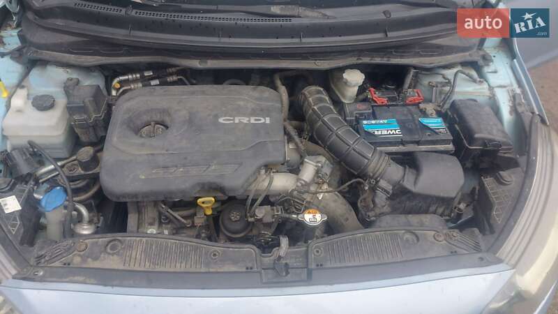 Хэтчбек Hyundai i20 2013 в Запорожье