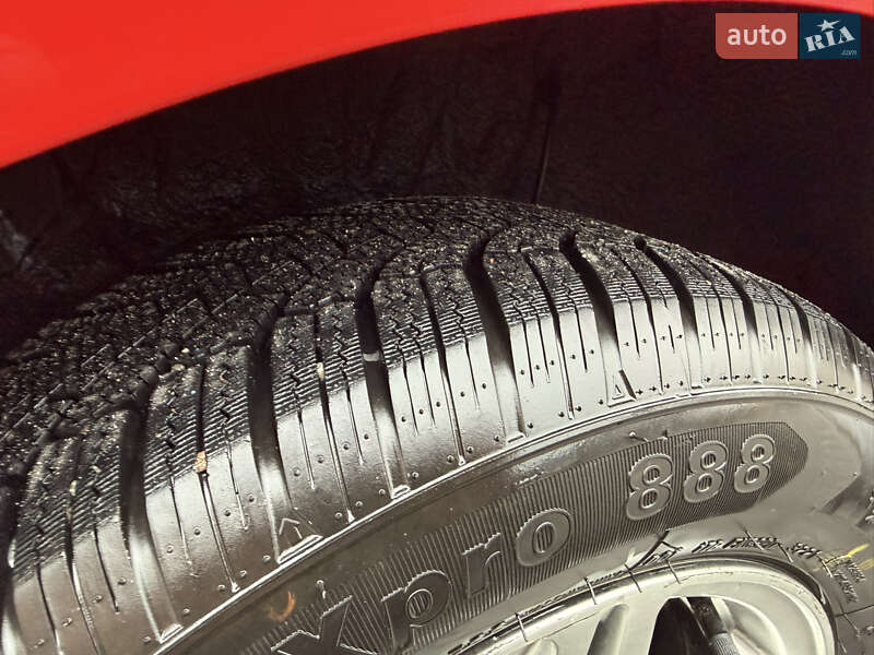 Хэтчбек Hyundai i20 2011 в Лубнах