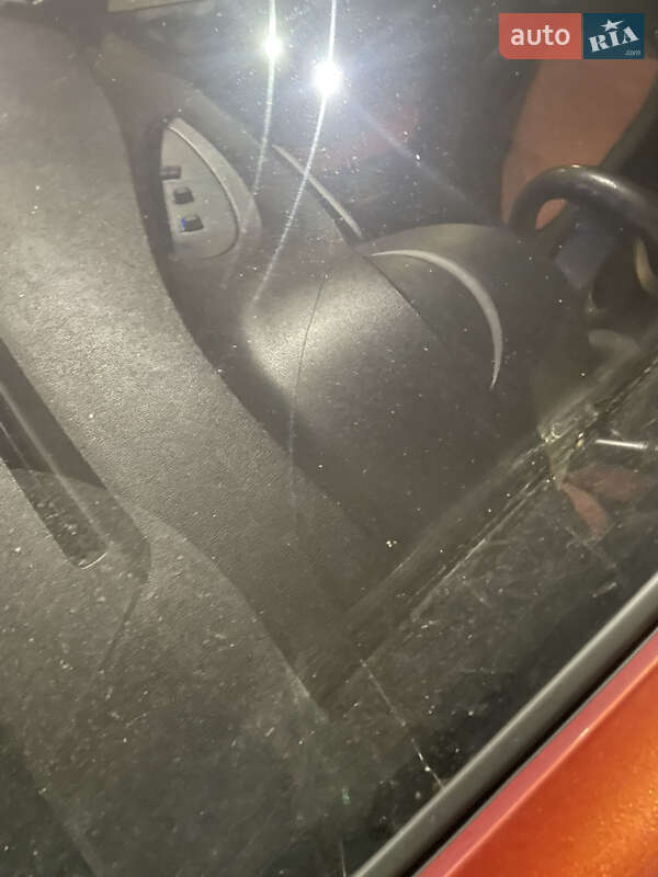 Хэтчбек Hyundai i20 2014 в Ирпене