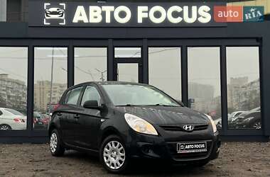 Хэтчбек Hyundai i20 2010 в Киеве
