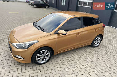 Хетчбек Hyundai i20 2016 в Мукачевому