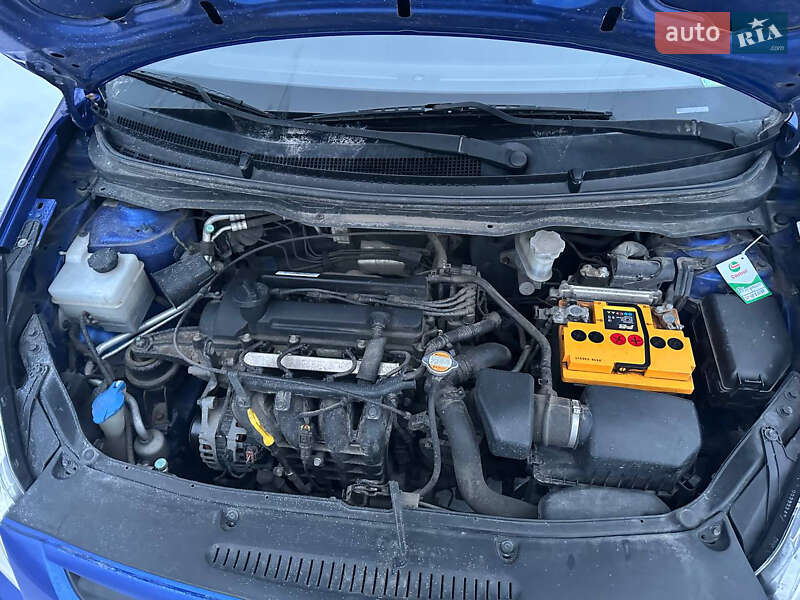 Хэтчбек Hyundai i20 2010 в Обухове