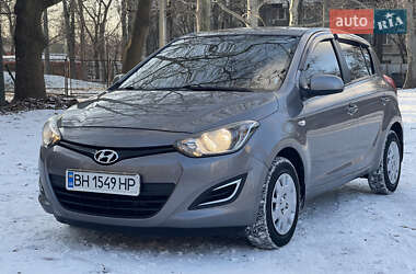 Хэтчбек Hyundai i20 2013 в Одессе