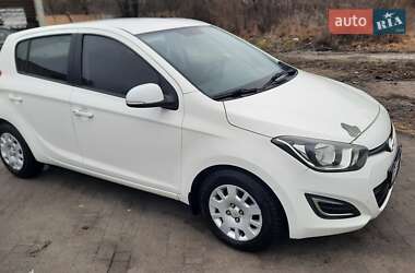 Хетчбек Hyundai i20 2013 в Запоріжжі
