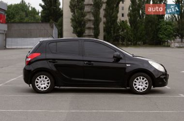 Хетчбек Hyundai i20 2011 в Києві