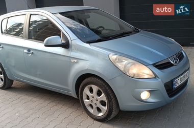 Хэтчбек Hyundai i20 2008 в Тернополе
