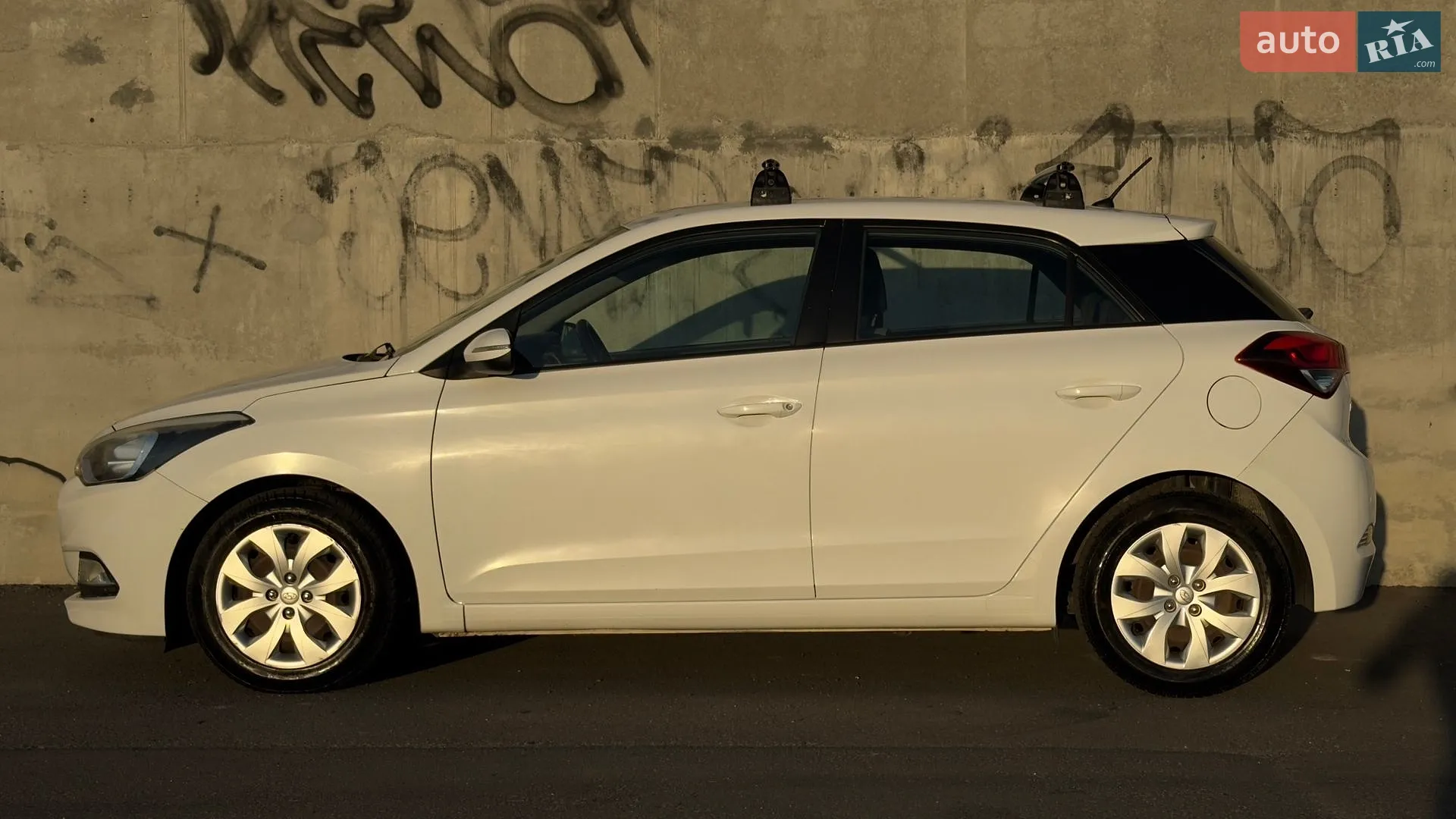 2015 Hyundai i20 - мініатюра 11