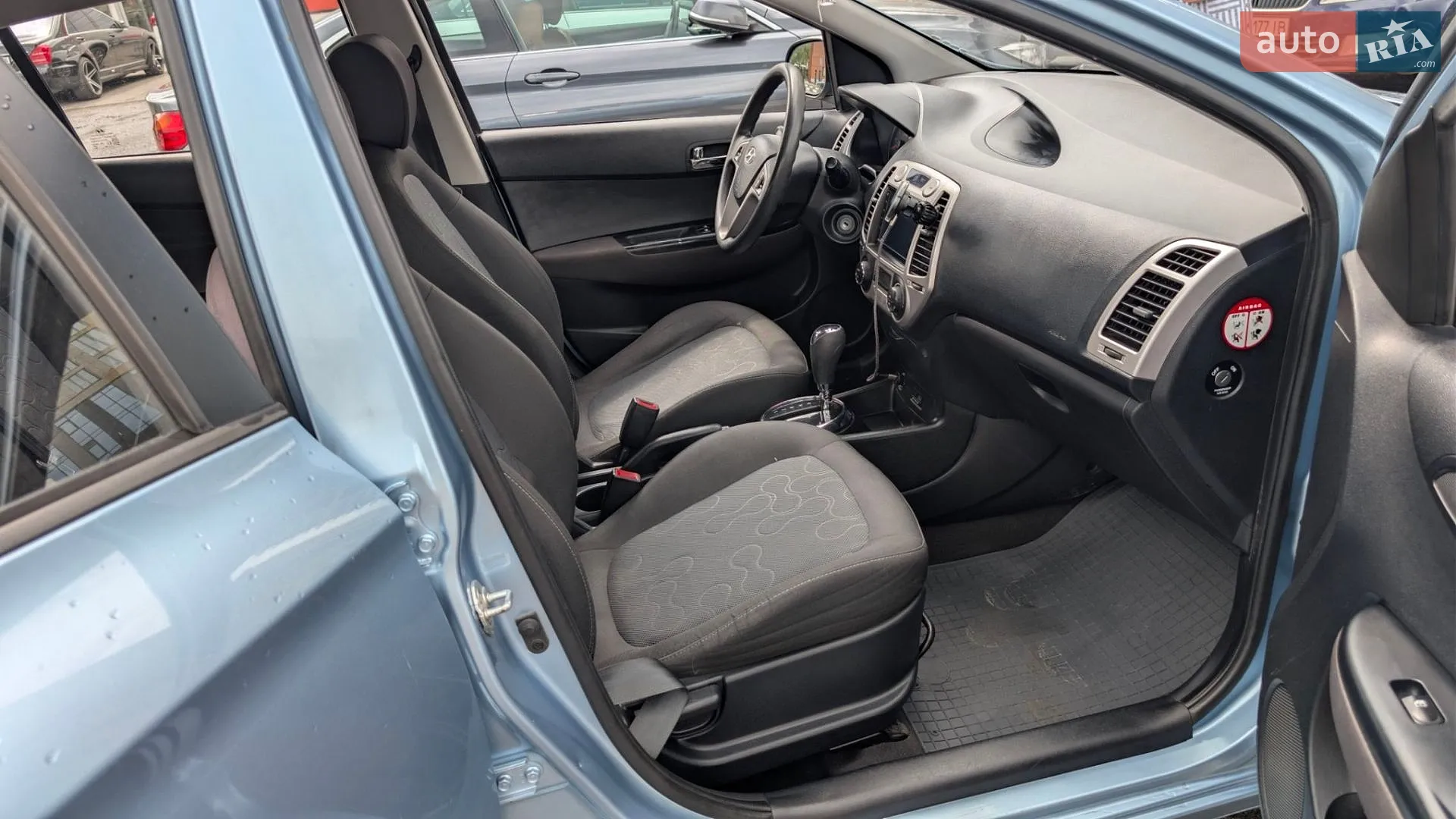 2011 Hyundai i20 - мініатюра 10