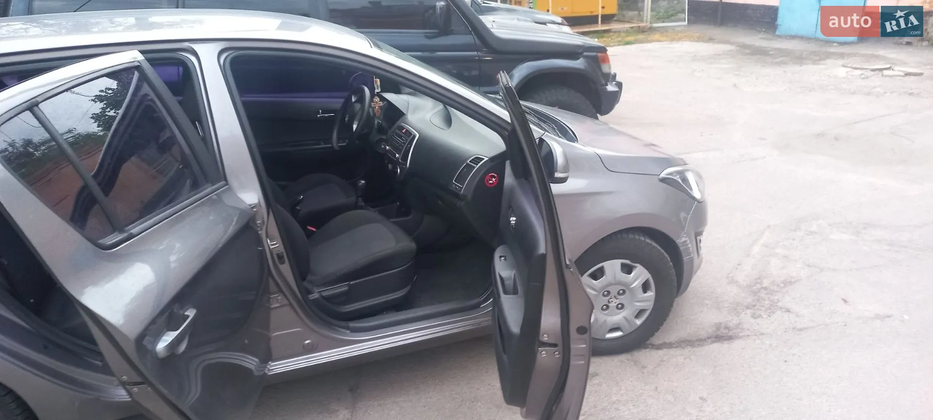 2012 Hyundai i20 - мініатюра 3