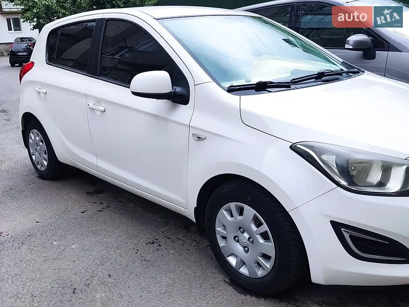 Hyundai i20 2012
