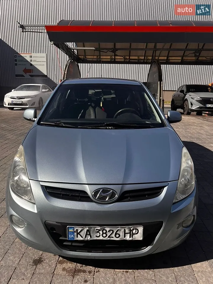 2011 Hyundai i20 - мініатюра 3
