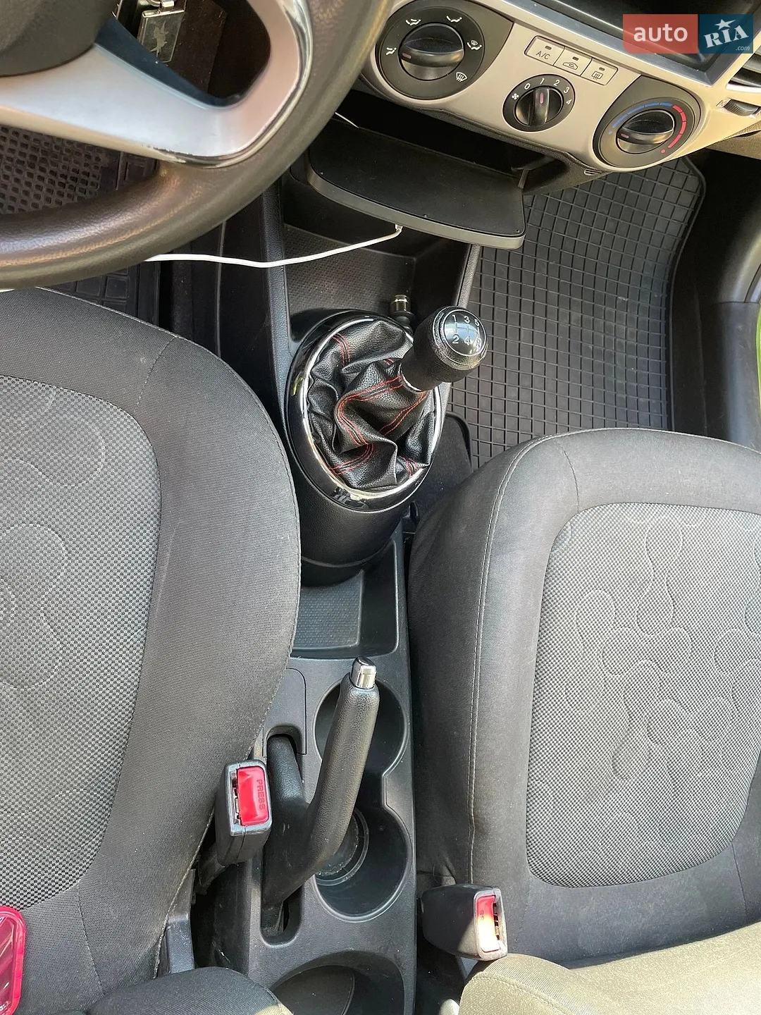 2012 Hyundai i20 - мініатюра 10