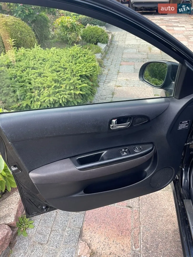 2011 Hyundai i20 - мініатюра 11