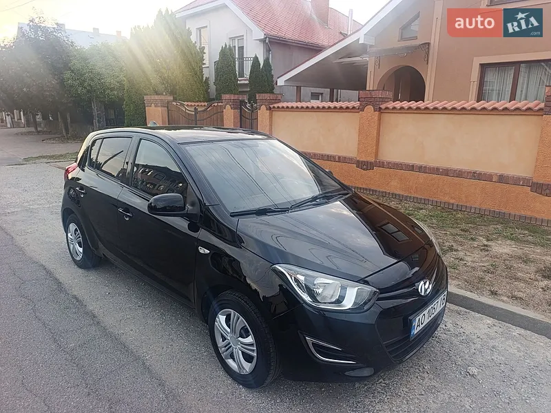 Hyundai i20 2012