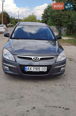 Универсал Hyundai i30 Wagon 2009 в Харькове