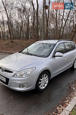 Універсал Hyundai i30 Wagon 2008 в Києві