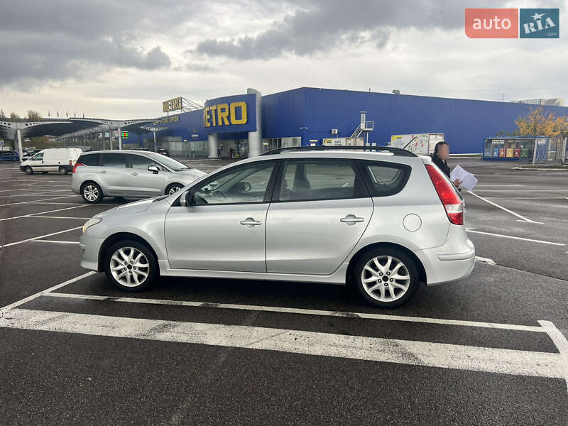 Універсал Hyundai i30 Wagon 2011 в Рівному фото 7 Універсал Hyundai i30 Wagon 2011 в Рівному