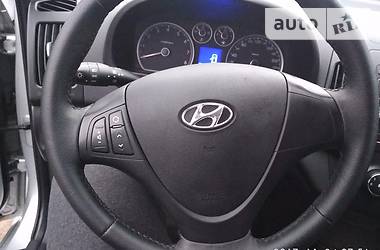 Универсал Hyundai i30 2011 в Тернополе