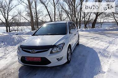 Хэтчбек Hyundai i30 2011 в Кременчуге