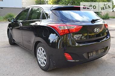 Седан Hyundai i30 2012 в Запорожье