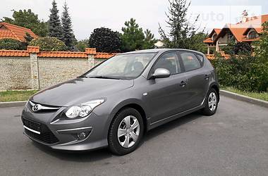 Хэтчбек Hyundai i30 2012 в Киеве